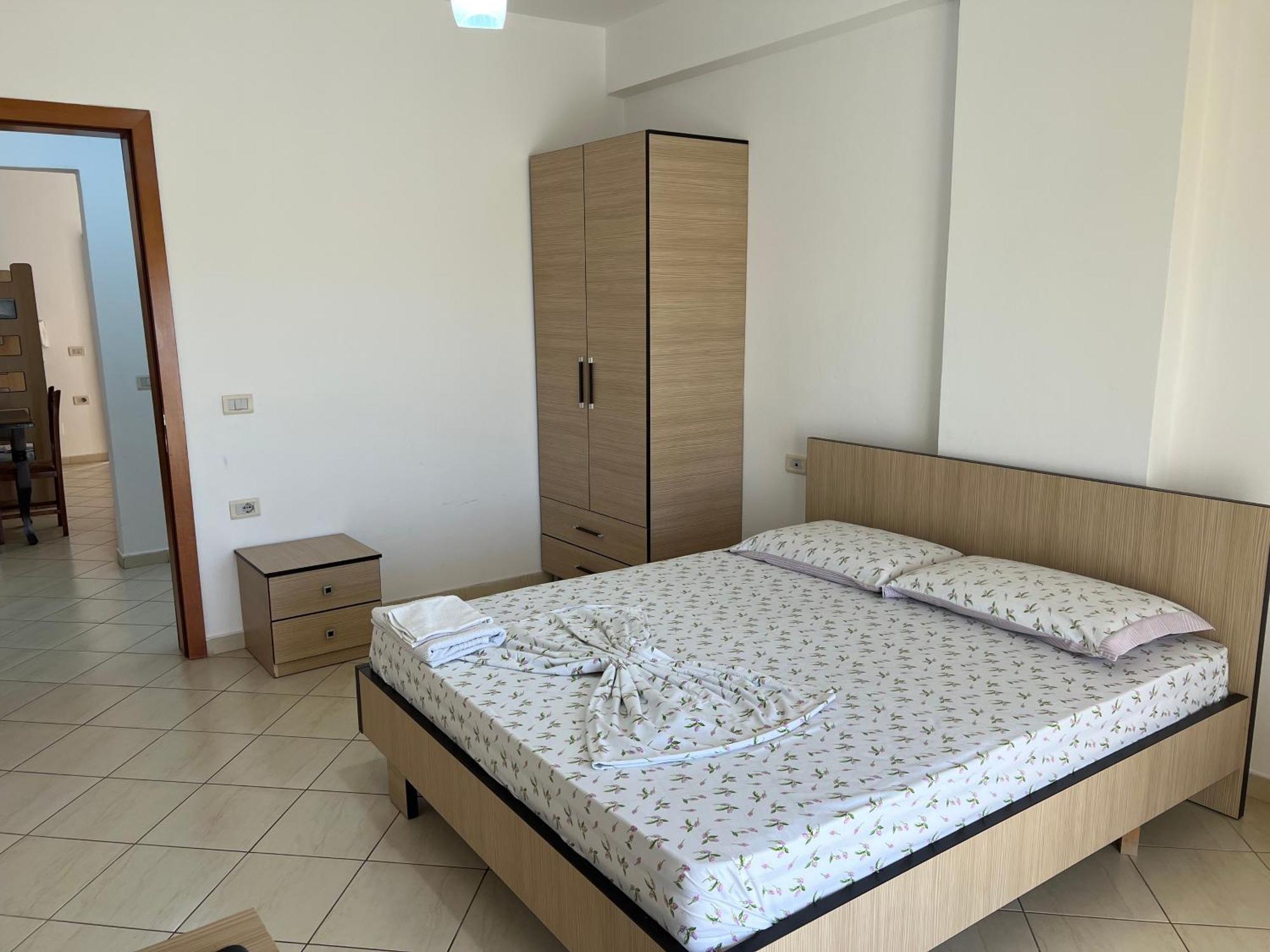 Hotel Celaj Vlorë Eksteriør billede