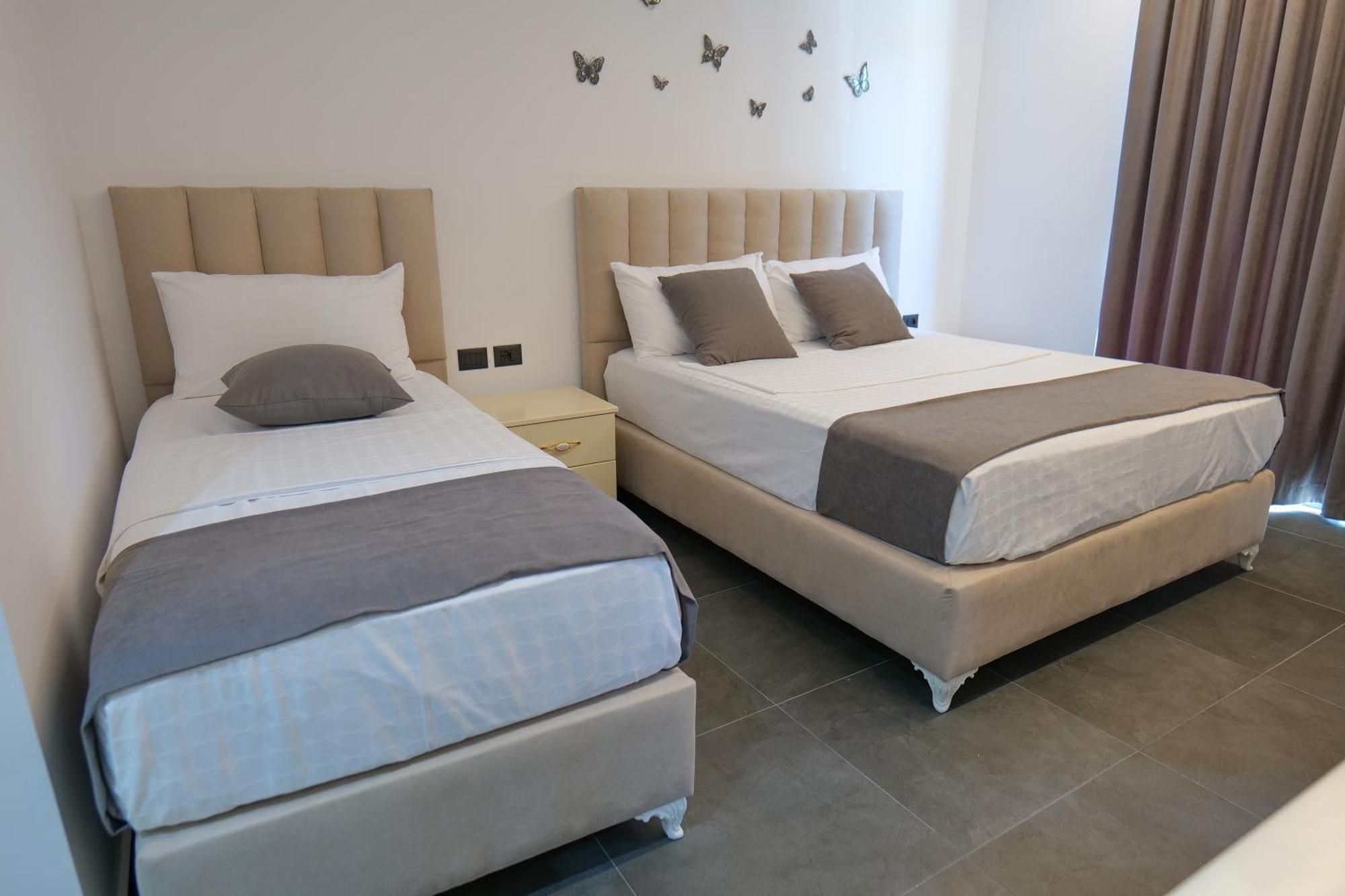 Hotel Celaj Vlorë Eksteriør billede