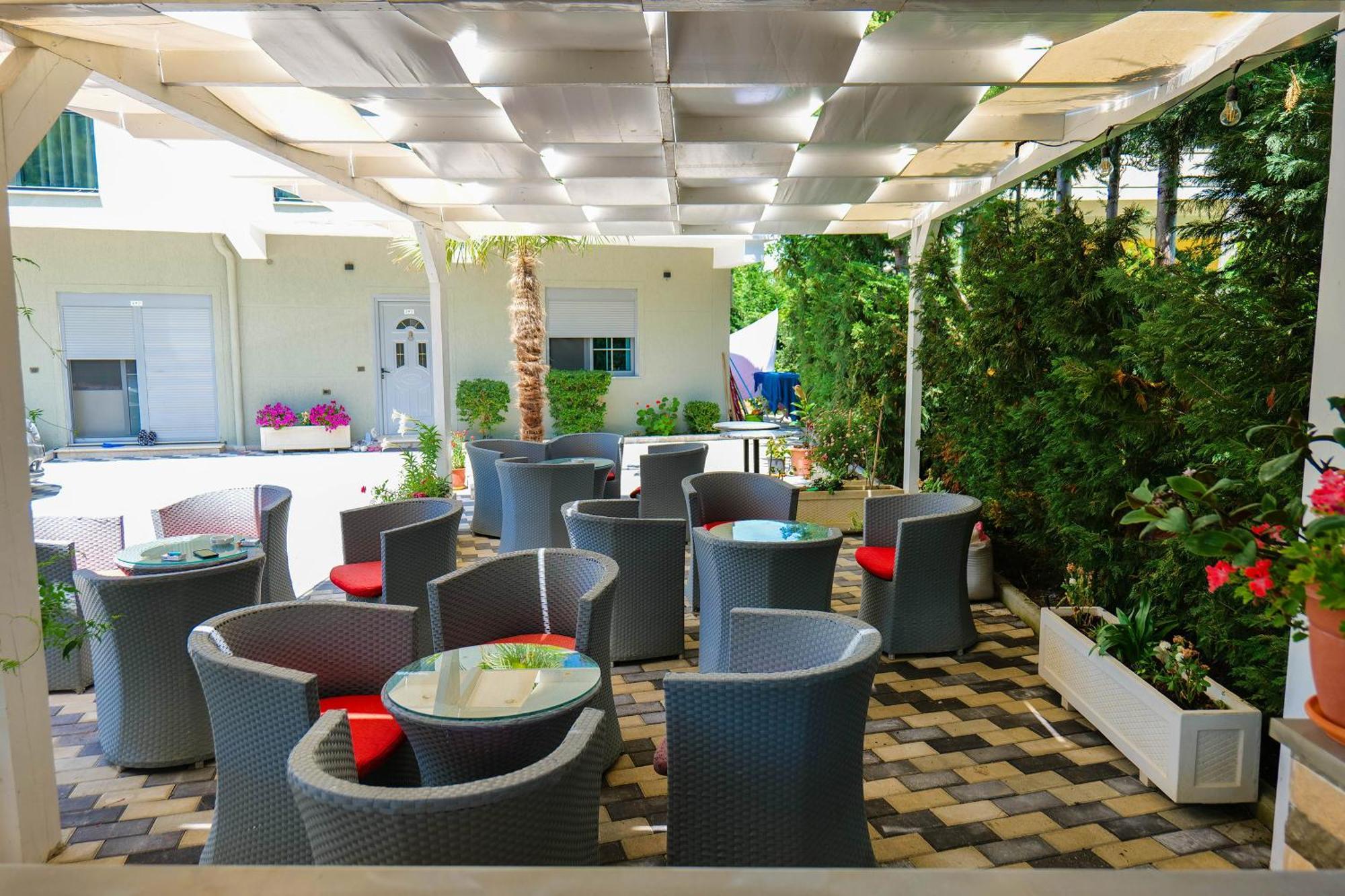 Hotel Celaj Vlorë Eksteriør billede
