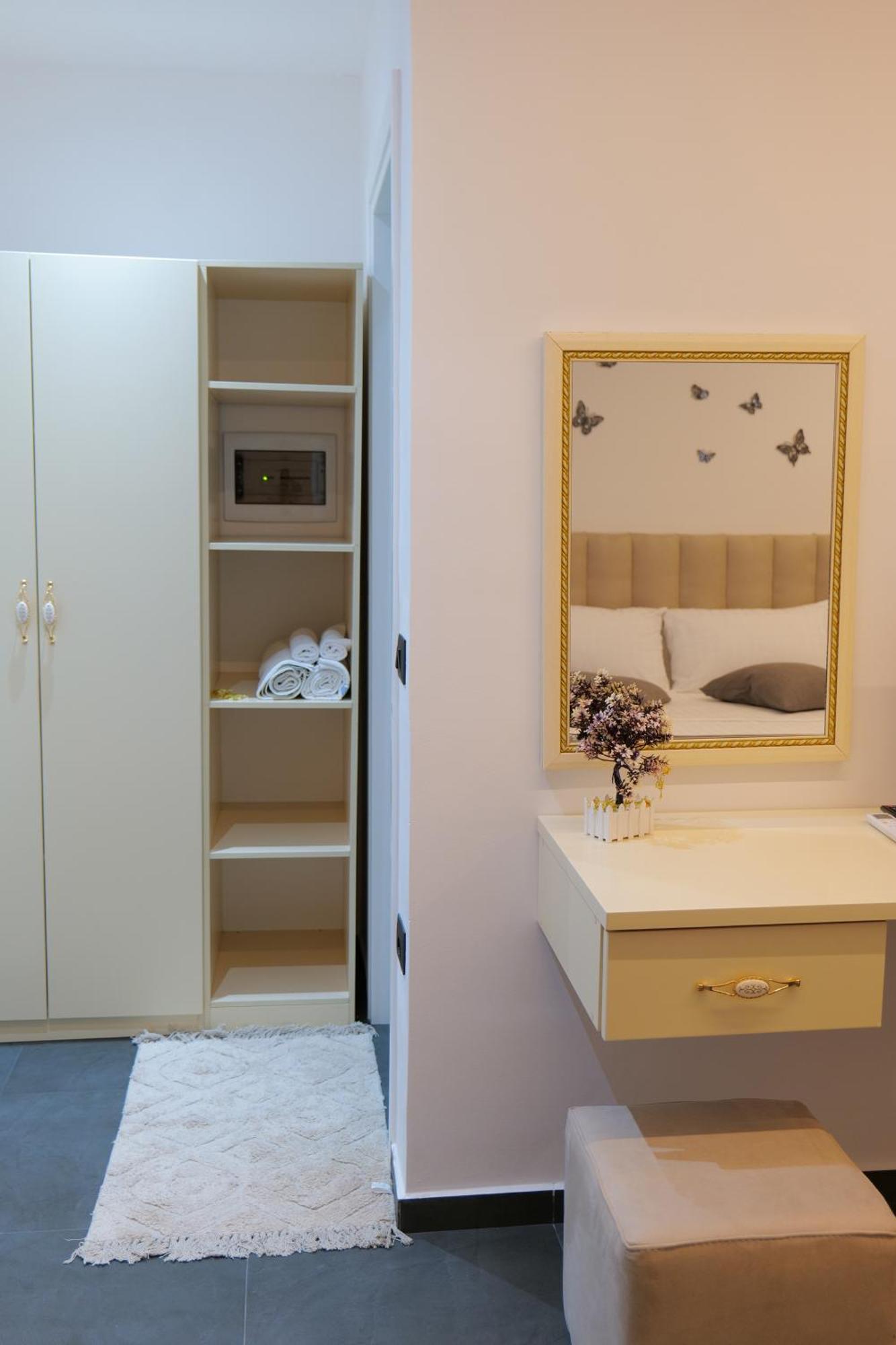 Hotel Celaj Vlorë Eksteriør billede