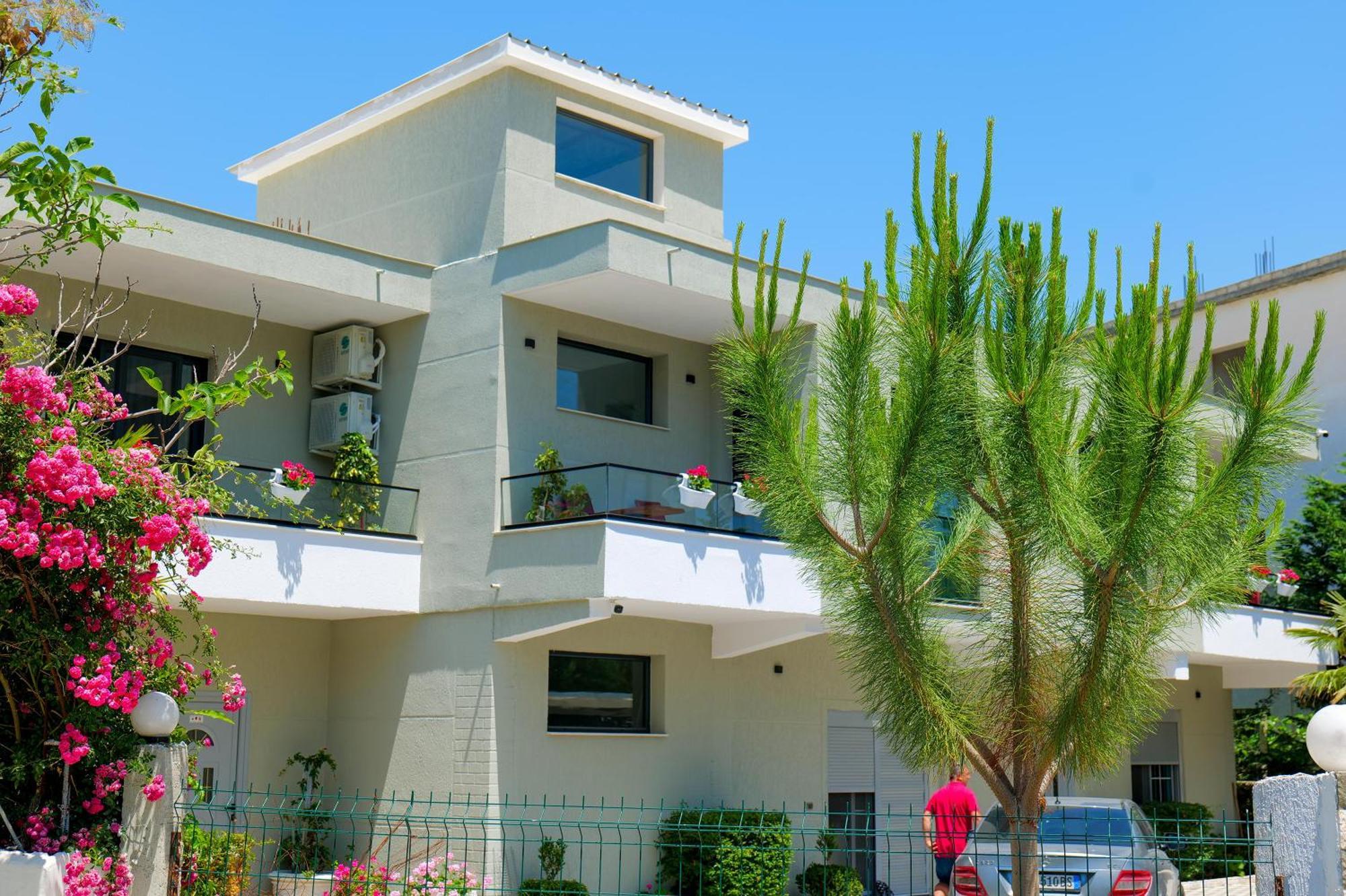Hotel Celaj Vlorë Eksteriør billede