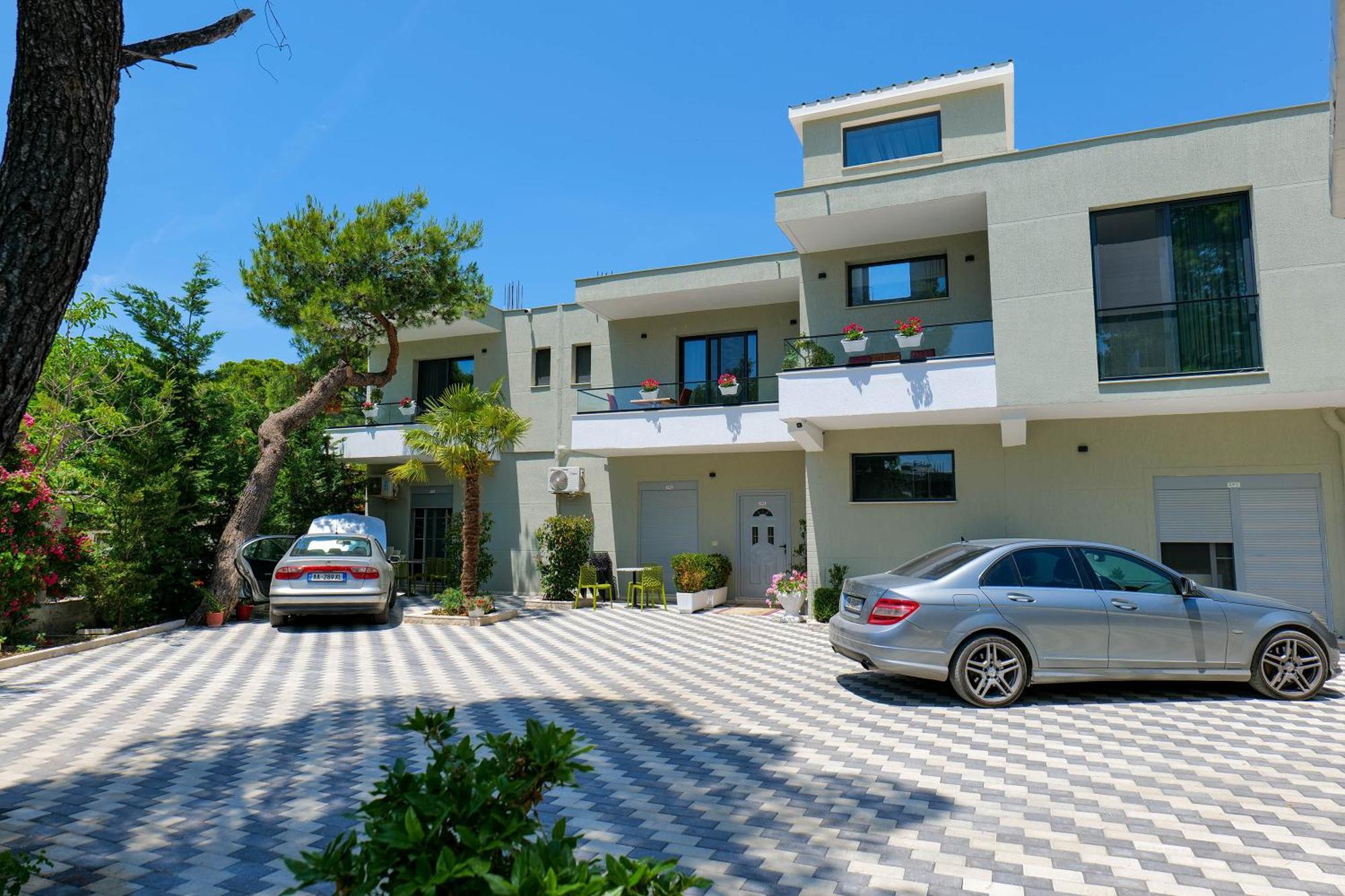Hotel Celaj Vlorë Eksteriør billede