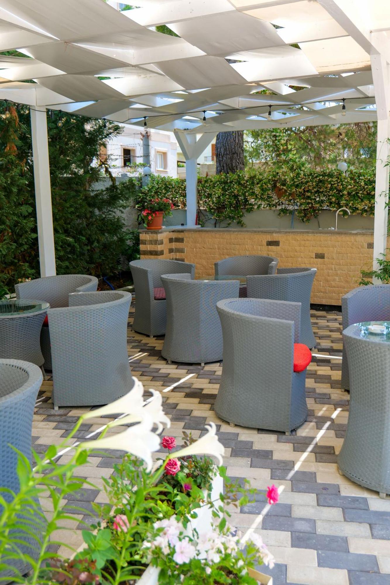 Hotel Celaj Vlorë Eksteriør billede