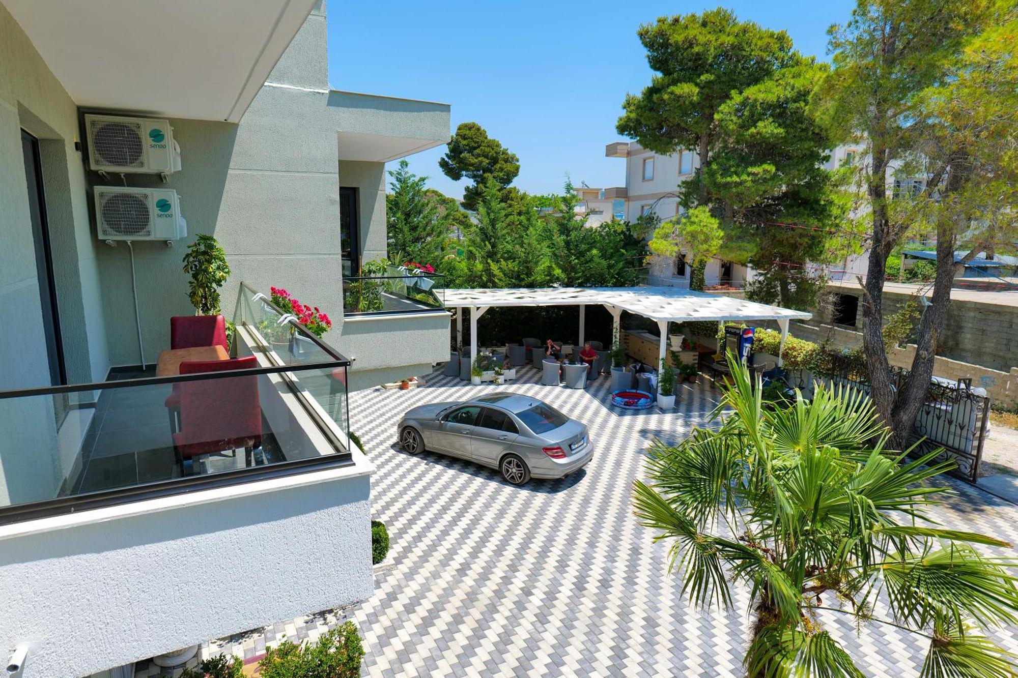 Hotel Celaj Vlorë Eksteriør billede